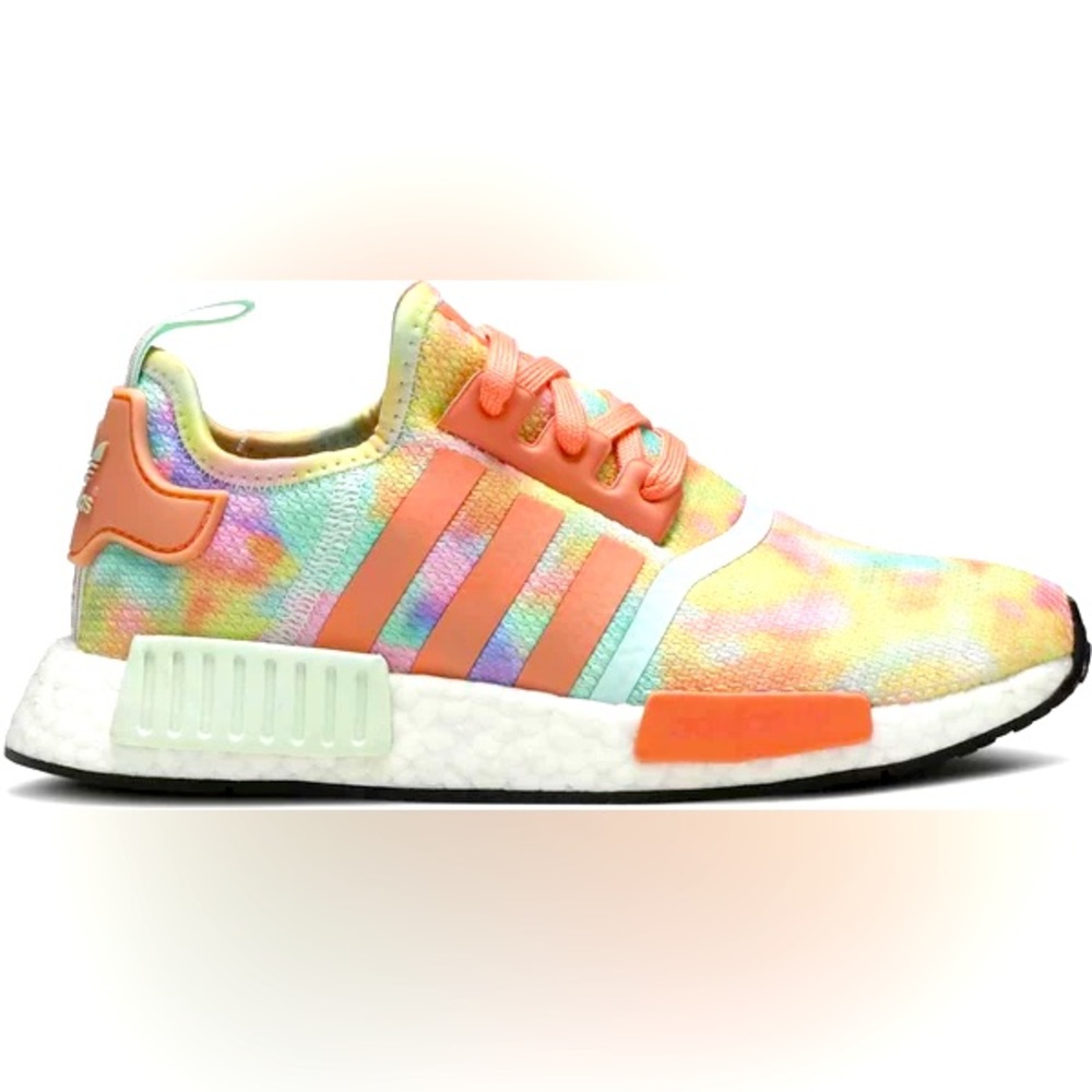 NEW TIE DYE ADIDAS NMD’s